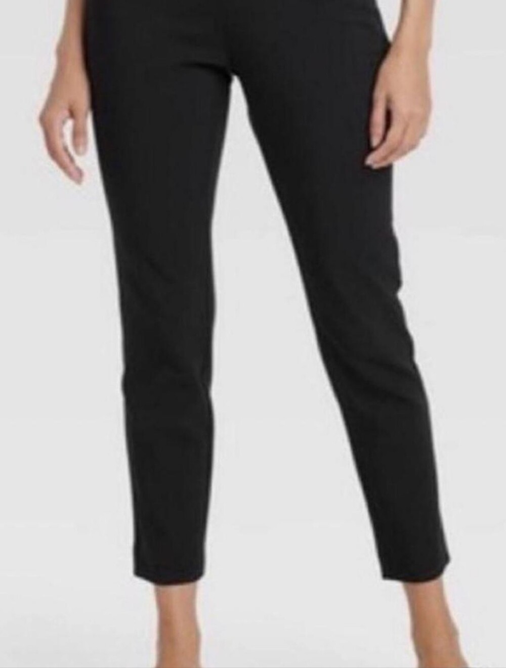 NWT!! a new day Black Cropped Slim Ankle Pants